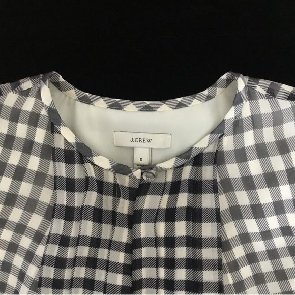 J.Crew Sleeveless Silk Blouse, size 0 - Picture 3 of 6